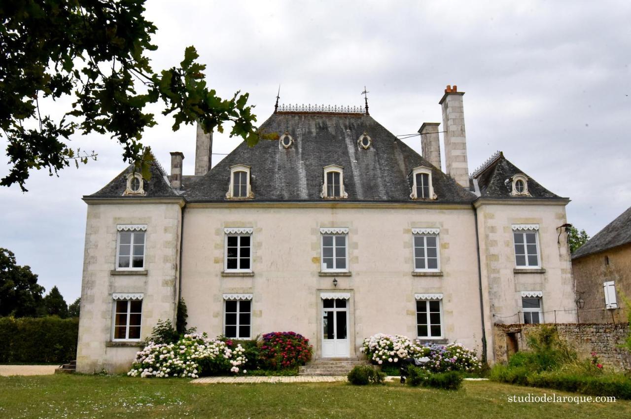 Domaine De La Briouse Bed & Breakfast Sanxay Екстериор снимка